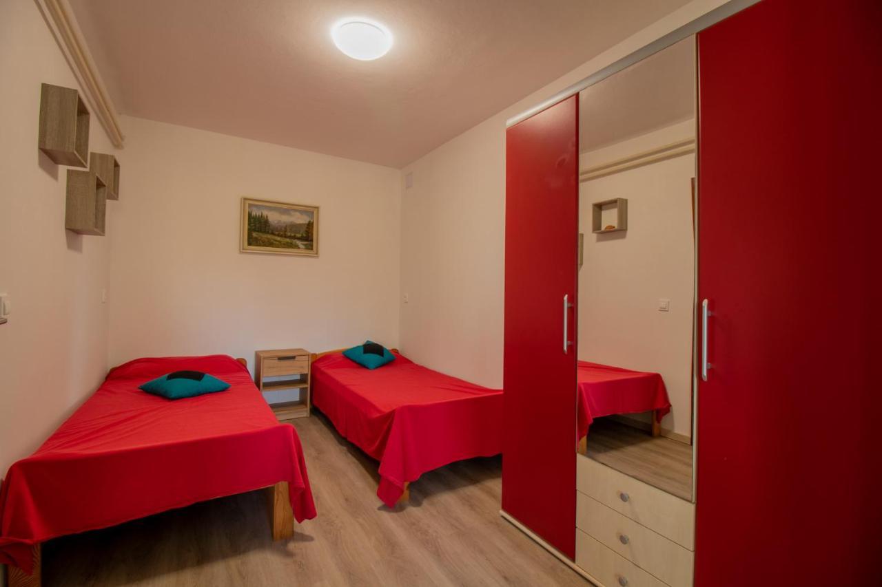 Olive Garden & Sea Apartments Порторож Екстер'єр фото